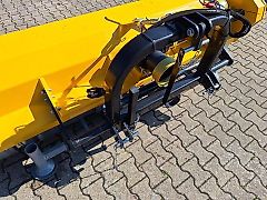 Mulchgerät 2,80m Heckanbau Hardox verschiebbar, kein Müthing