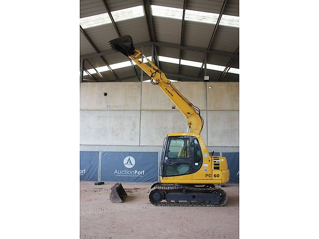 Komatsu PC60-7