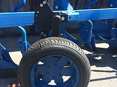 ROLLAND RABE WERK LEMKEN KUHN Wheel for plough Pflug Rad Koło podporowe RabeWerk Landsberg