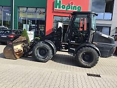JCB 409