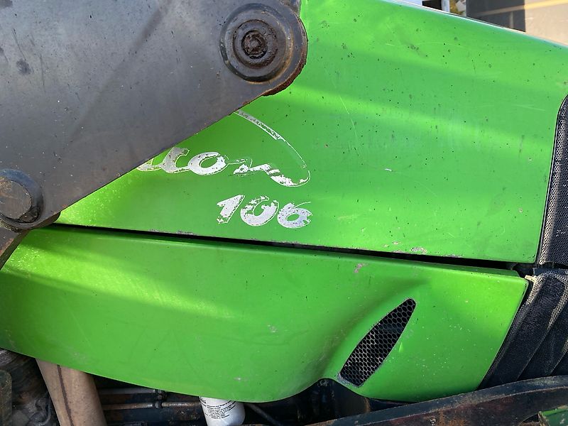 Deutz-Fahr Agrotron 106 mit Frontlader