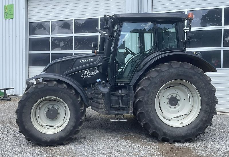 Valtra N123