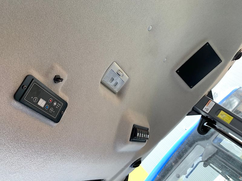 Solis 50 RX 50PS Traktor Schlepper Sonalika Kabine Allrad KLIMA NEU