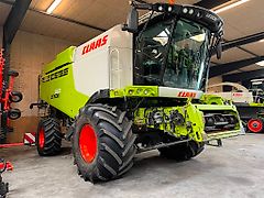 Claas LEXION 660