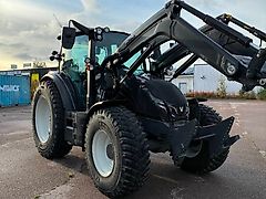 Valtra G135A