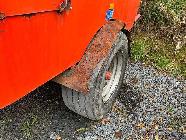 Kuhn EUV285