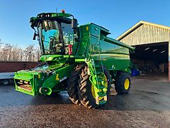 John Deere T670I 4WD