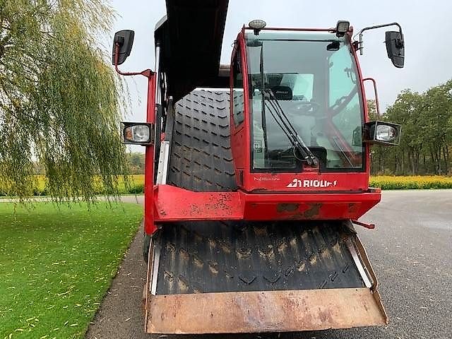 Trioliet Triotrac 2-2400 NEW EDITION
