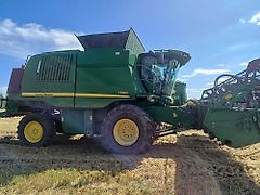 John Deere T660