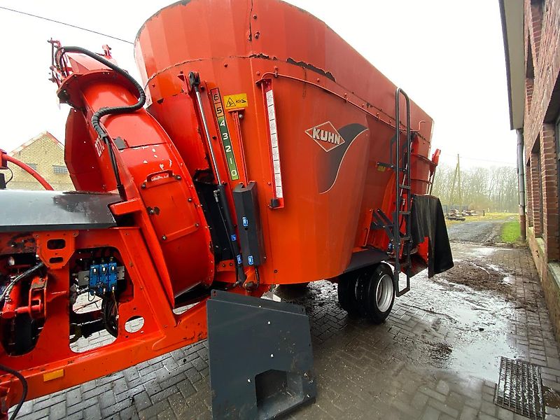 Kuhn Typ 2070