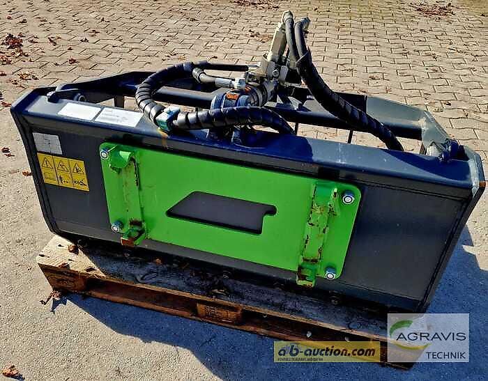 Avant ALLROUNDGREIFER 1050