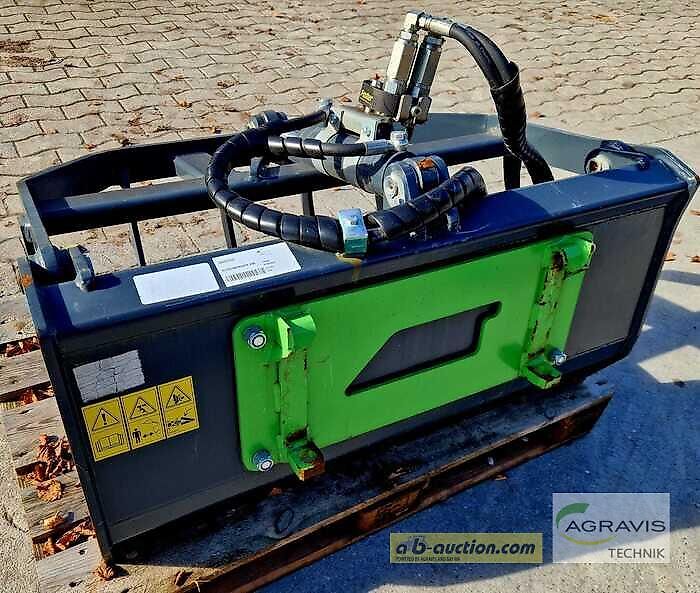 Avant ALLROUNDGREIFER 1050