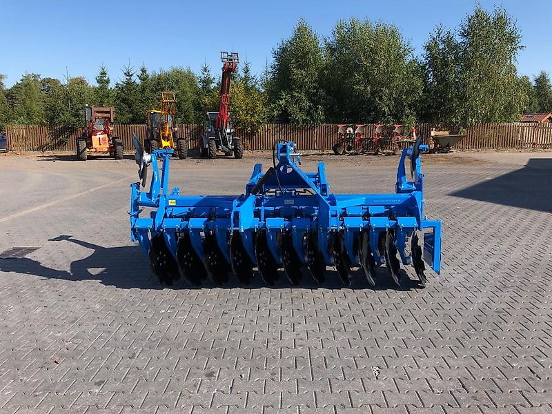 D&D Landtechnika Scheibenegge mit Hydropack / Kurzscheibenegge 3m