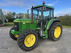 John Deere 6110