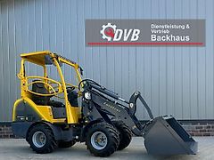 Eurotrac W11 mit Schutzdach