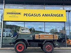 Mercedes-Benz Unimog 411 Cabrio