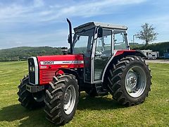 Massey Ferguson 390T