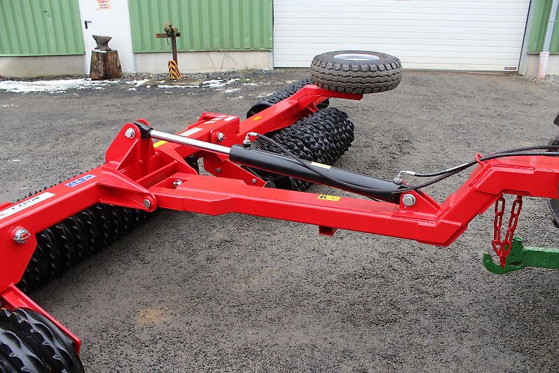 Expom Jacek 8,0m Cambridgewalze Ø530mm