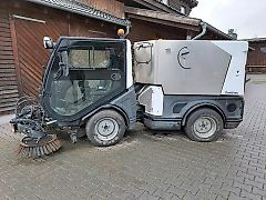 Nilfisk Kehrmaschine Saugkehrmaschine