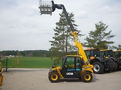 JCB 525-60 E (BLE Förderfähig mit 20 %)