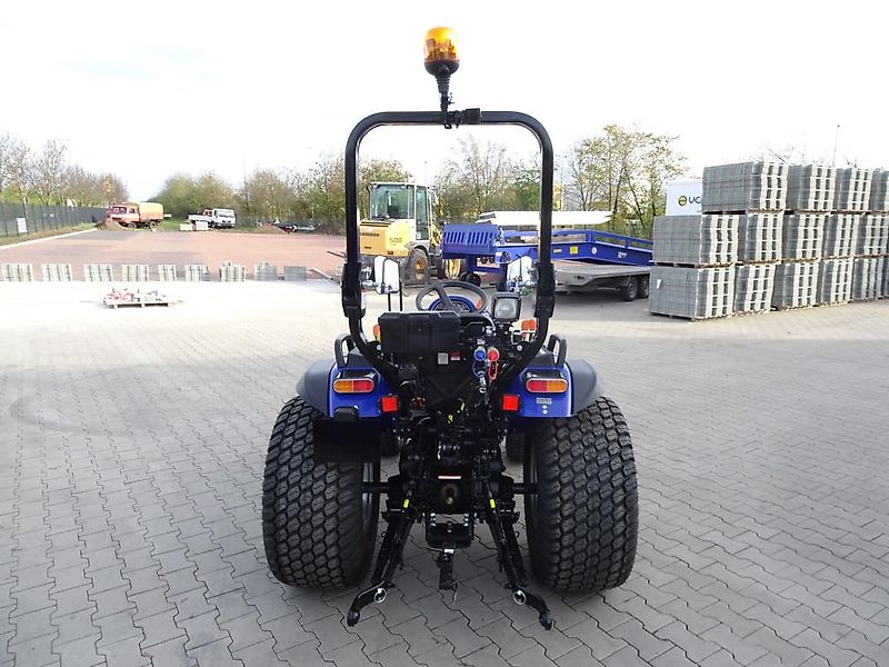 Farmtrac Farmtrac 26 Rasenbereifung Traktor Schlepper 26PS Mitsubishi NEU
