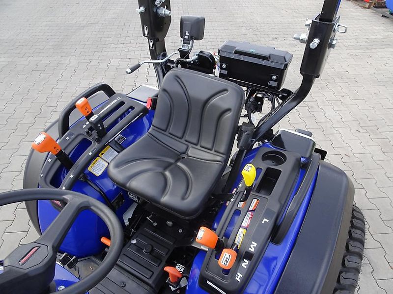 Farmtrac Farmtrac 26 Rasenbereifung Traktor Schlepper 26PS Mitsubishi NEU