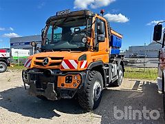 Mercedes-Benz Unimog U 427