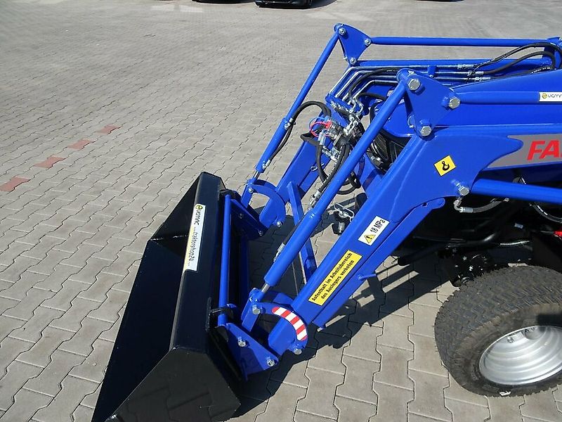 Vemac Farmtrac 22 22PS Kabine Traktor Schlepper Mitsubishi NEU