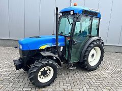 New Holland TN75VA