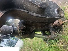 JCB 520-50 - Siłownik Wychyłu (Części zamienne)