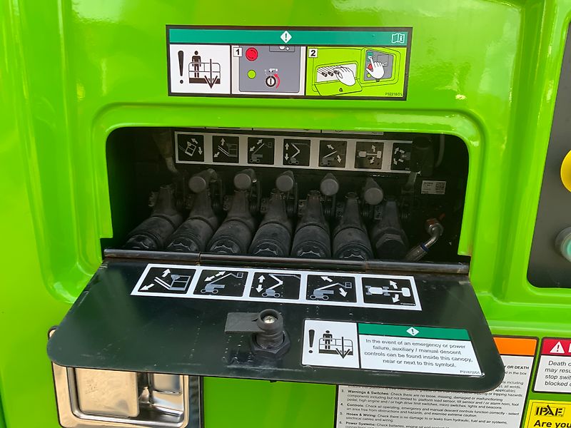 Nifty HR15N Hybrid Telescopic Platform (ST25089)