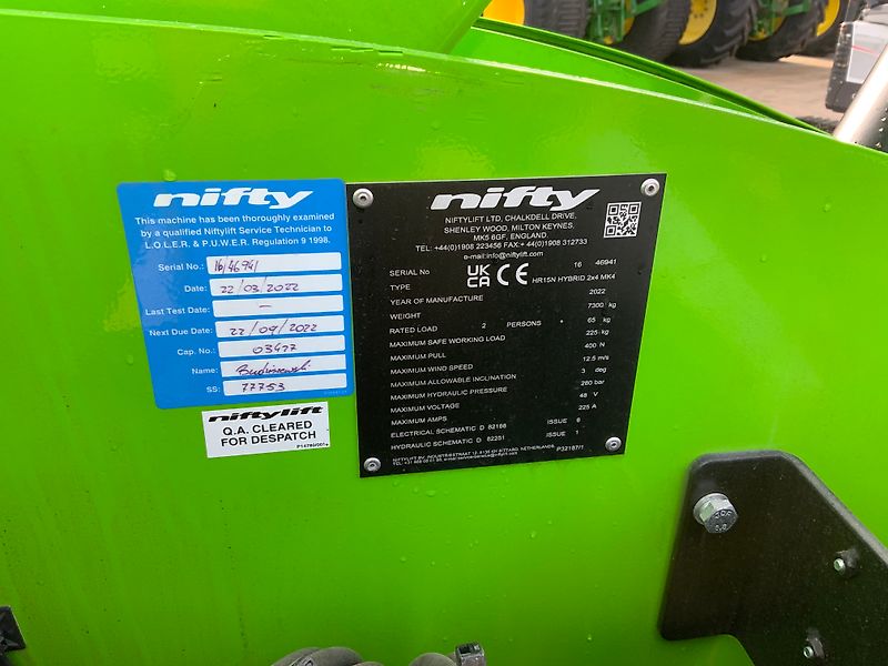 Nifty HR15N Hybrid Telescopic Platform (ST25089)