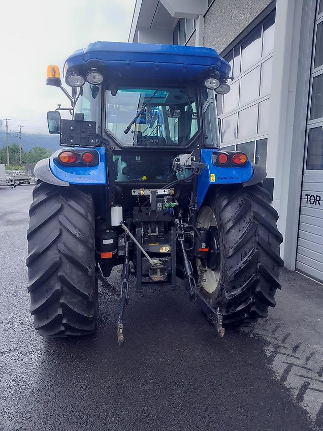 New Holland TD5.95