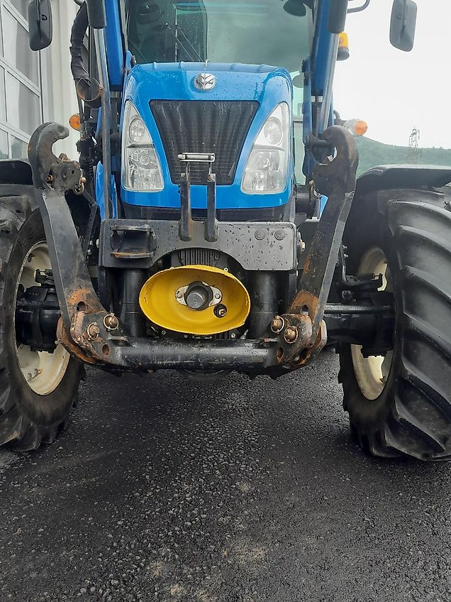 New Holland TD5.95