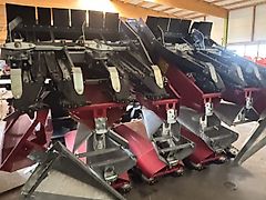 Dominoni Maispflücker, 8 Reihig LAGERMASCHINE