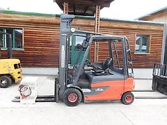 Linde e30l-01 mit freihubmast + ss ( batt. 2021 )
