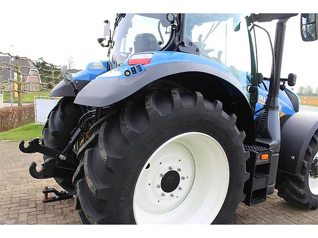 New Holland T6.155