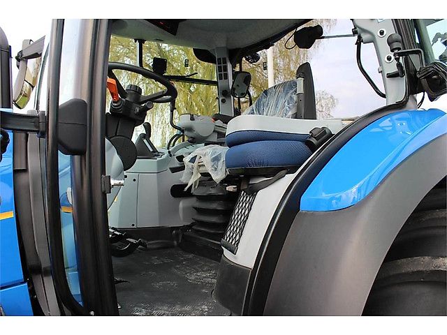New Holland T6.155