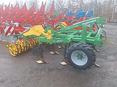 Kerner Corona C300 Grubber Striegelwalze Schwergrubber Lemken