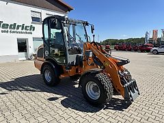 Weidemann 2080 (orange)
