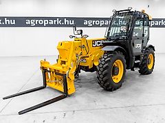 JCB 550-80 telehandler with 8,1 m and 5.000 kg capacity, Joystick, air con, 140 liter pumppallet forks,