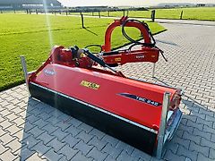 Kuhn TBE 242 klepelmaaier