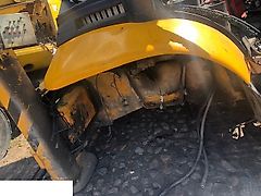 JCB 4cx - Błotnik Prawy (Części zamienne)