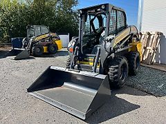 New Holland L318 Skid Steer