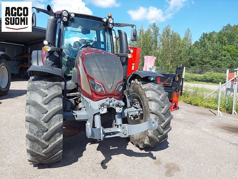 Valtra N174 VERSU