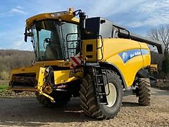 New Holland CX 8090