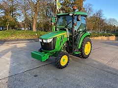 John Deere 3046R CAB
