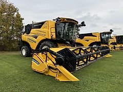 New Holland CR 8.80