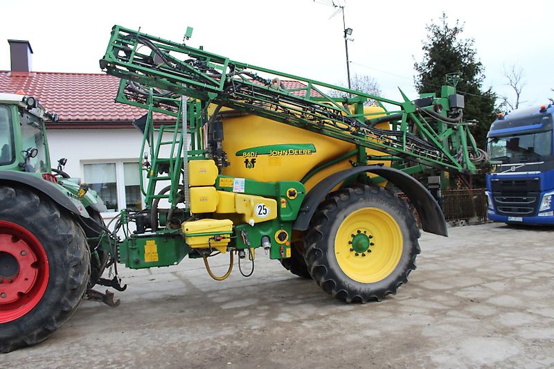 John Deere 840i 4000L