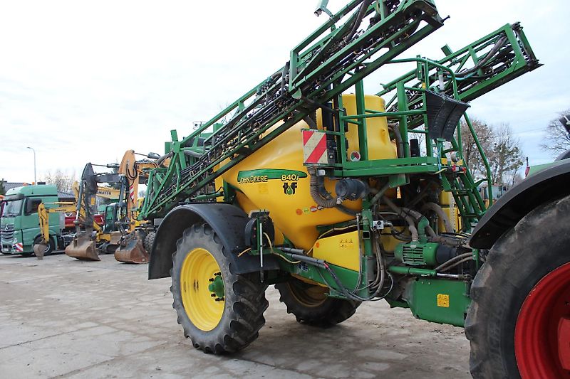 John Deere 840i 4000L